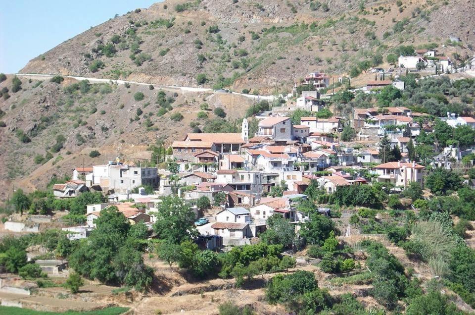 Kampi Double Storey House In The Village Nicosia Exterior photo
